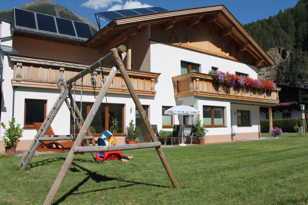 Landhaus Zell Längenfeld Buitenkant foto