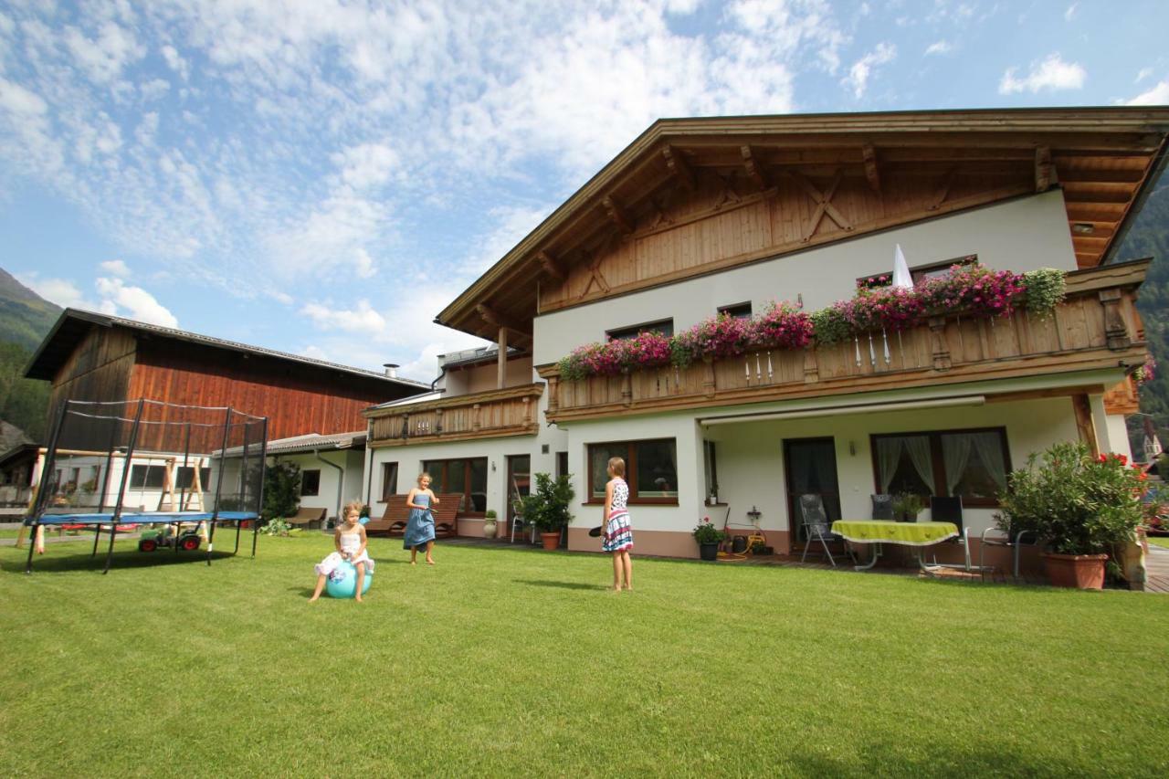 Landhaus Zell Längenfeld Buitenkant foto