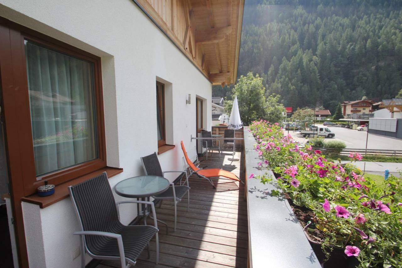 Landhaus Zell Längenfeld Buitenkant foto